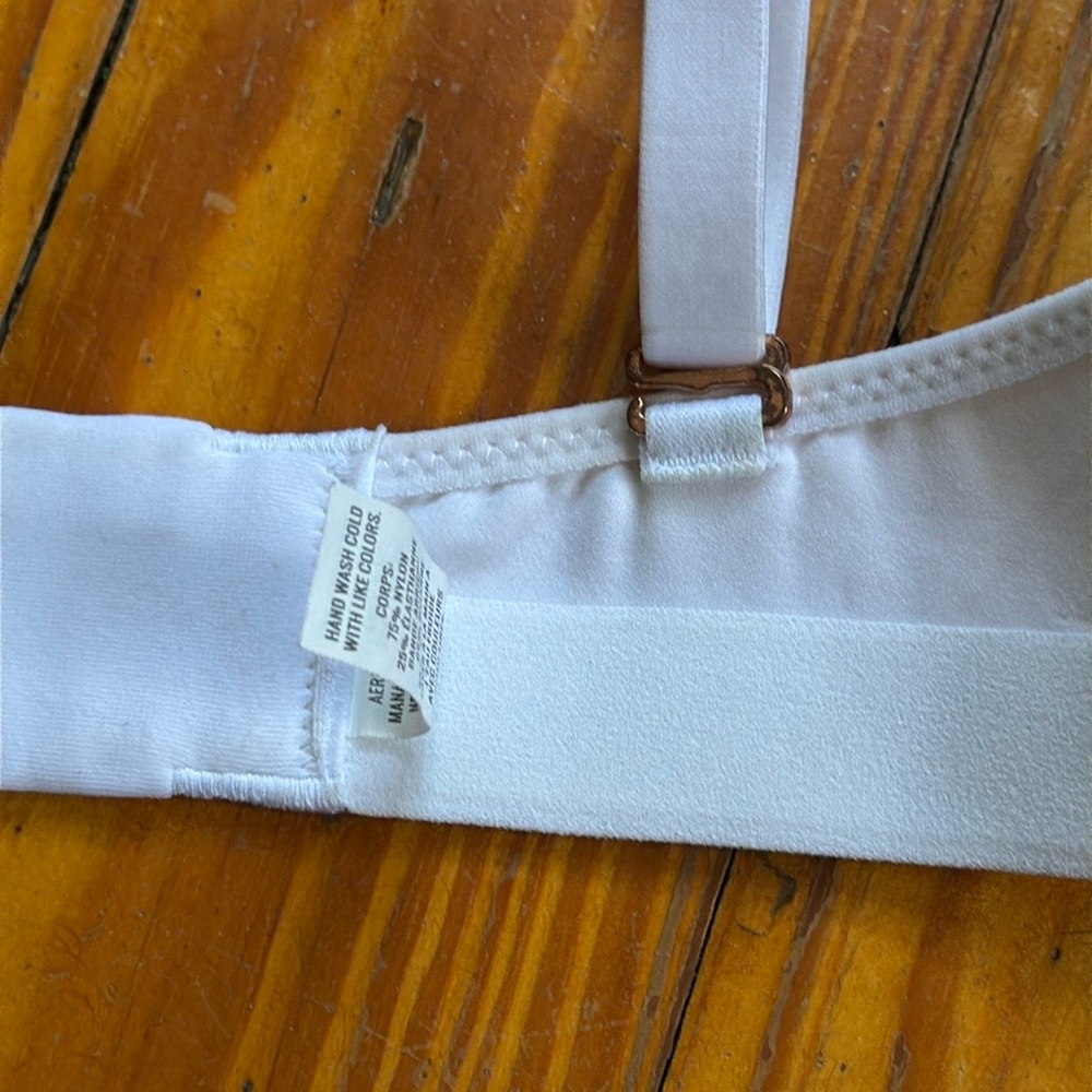 34D Aerie Real Me Full Coverage Wireless lightly lined bra - Picture 8 of 8